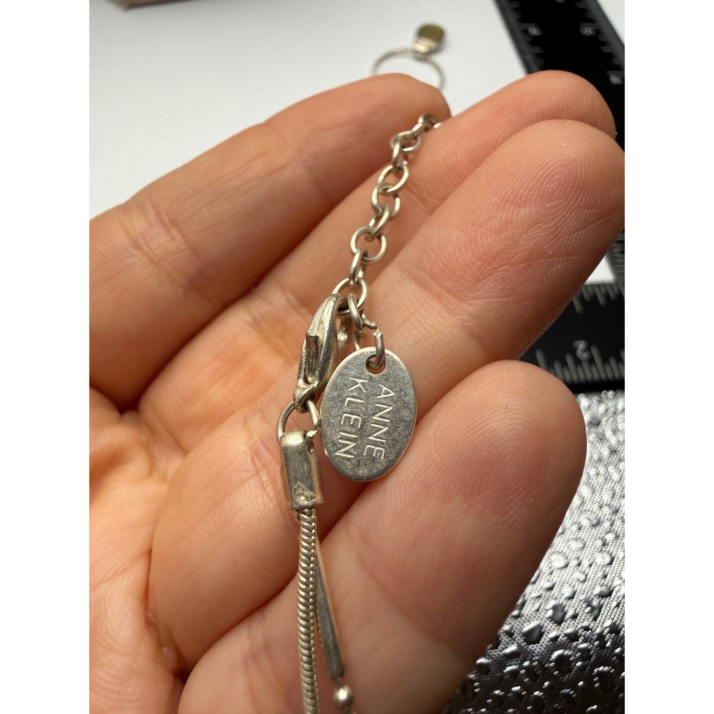 Anne Klein Silver Tone Layered Necklace Green Cabochon Pendant Bar Bead Chain - Picture 2 of 3